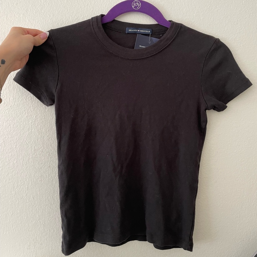 Brandy Melville Tshirt